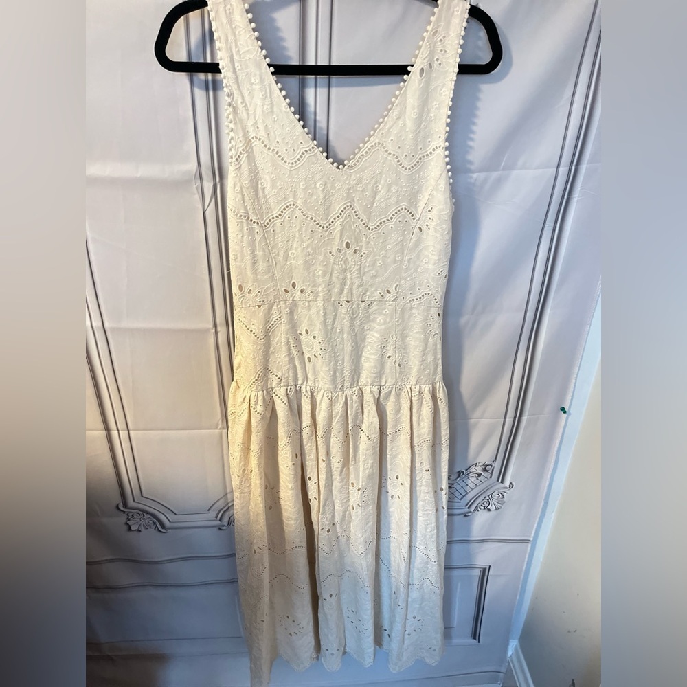 House of Harlow 1960 Cream Eyelet Midi Dress - Picture 7 of 8